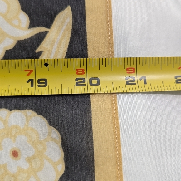 Vintage Chiffon Floral Patterned Oblong Scarf - Picture 7 of 10